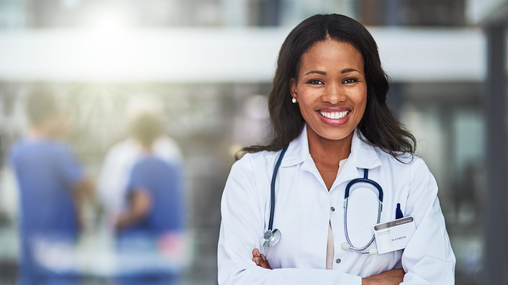 How to Become a Internist - Career Girls - Explore Careers
