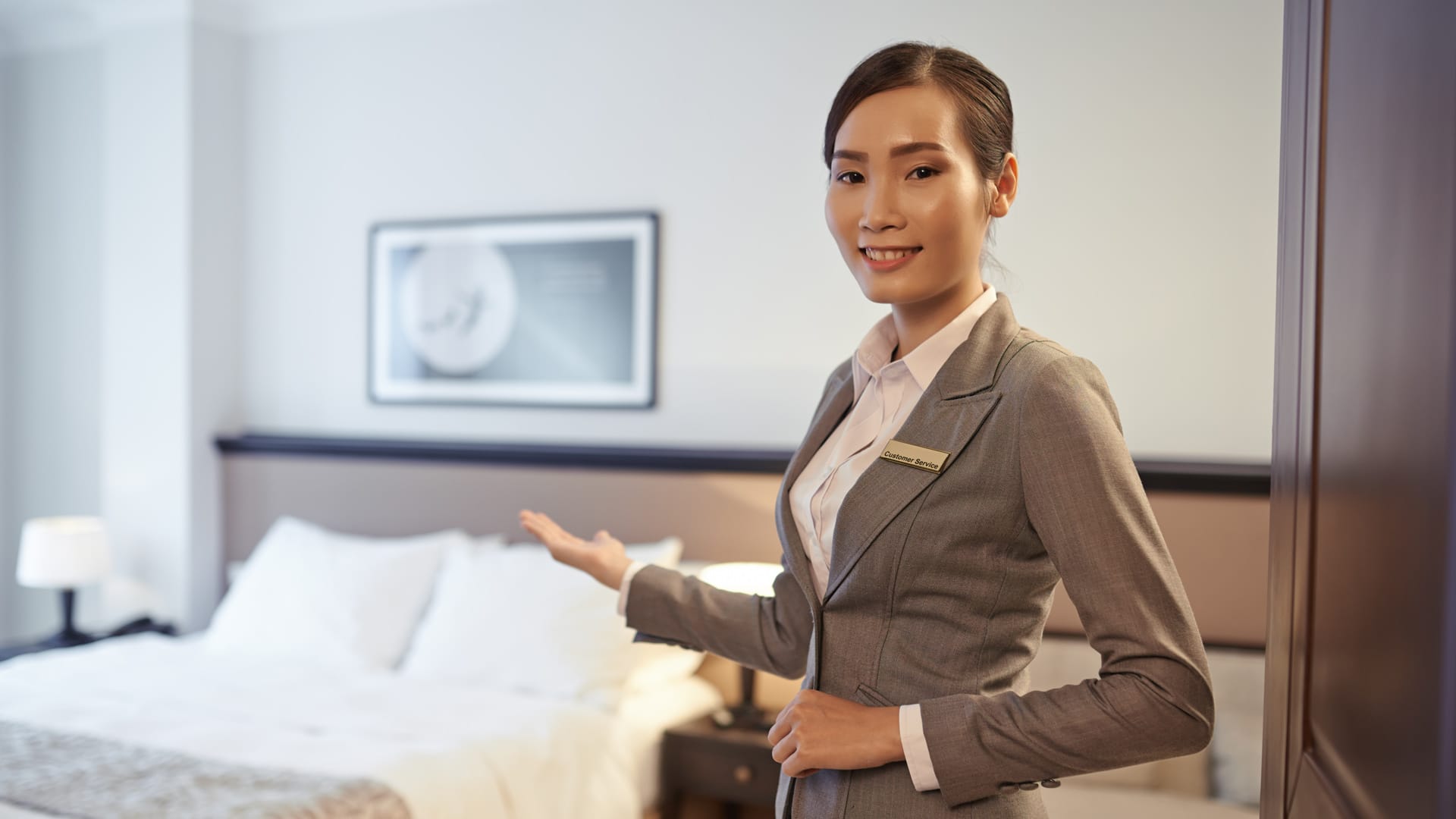 How to a Hotel Lodging Manager Career Girls